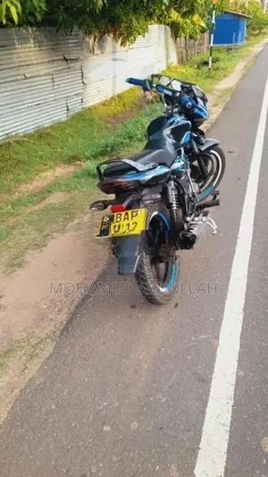Bajaj Discover 2013