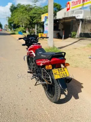 TVS Metro 2014