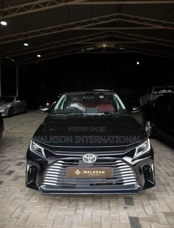 Toyota Yaris Ativ Premium Luxury 2025
