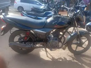 Bajaj Platina 2014