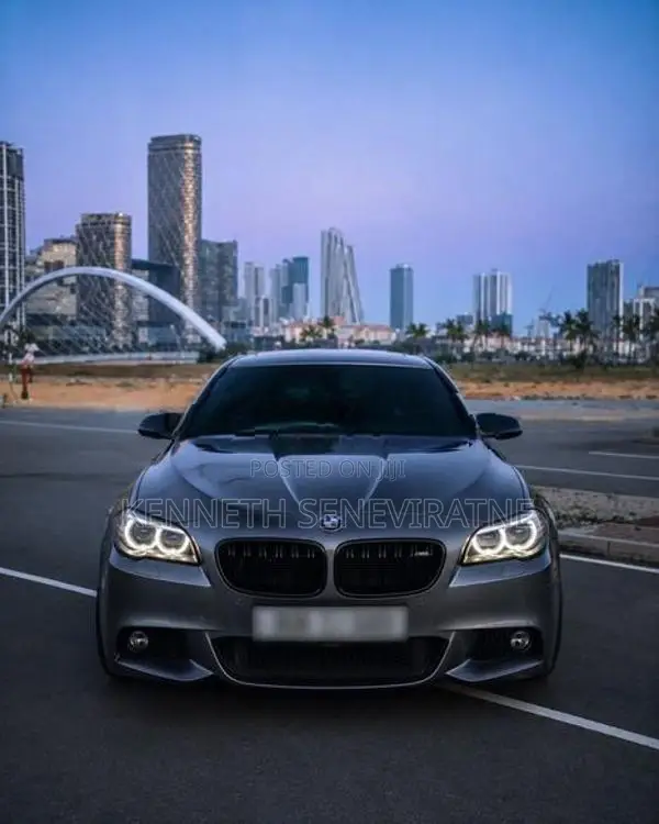 BMW 528i 2011
