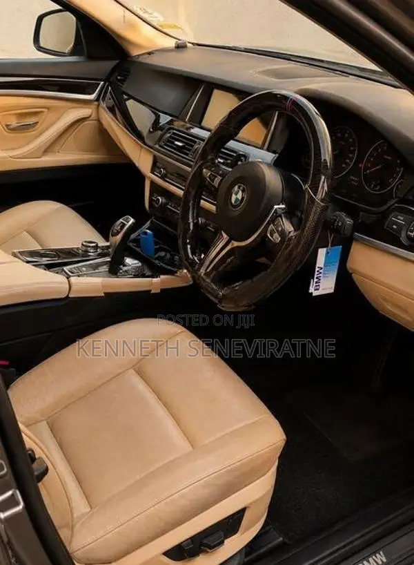 BMW 528i 2011