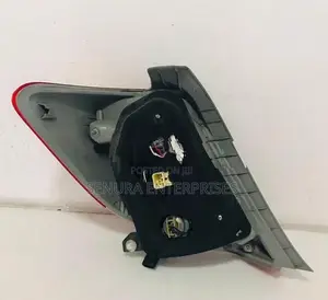 Toyota Vitz Ksp130 Tail Light Rh