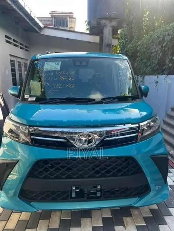 Toyota Roomy X 2023