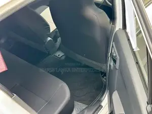 Daihatsu Mira G Grade 2026