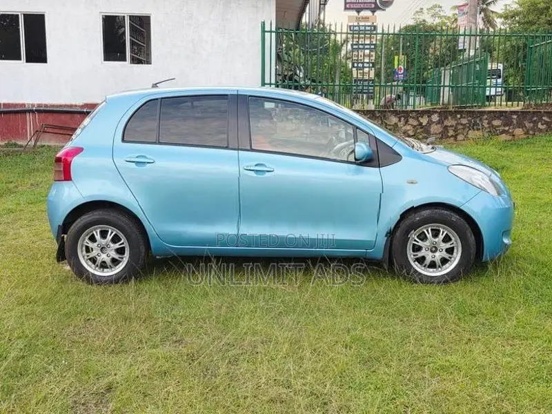 Toyota Vitz KSP90 1000CC 2006