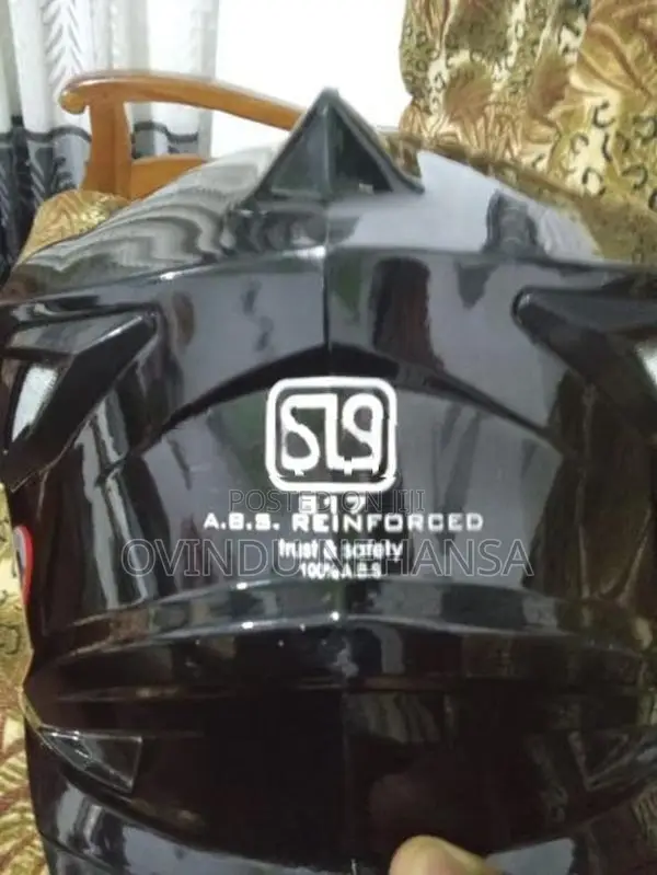 Sakka Helmet