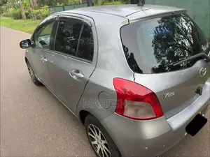 Toyota Vitz KSP90 2007