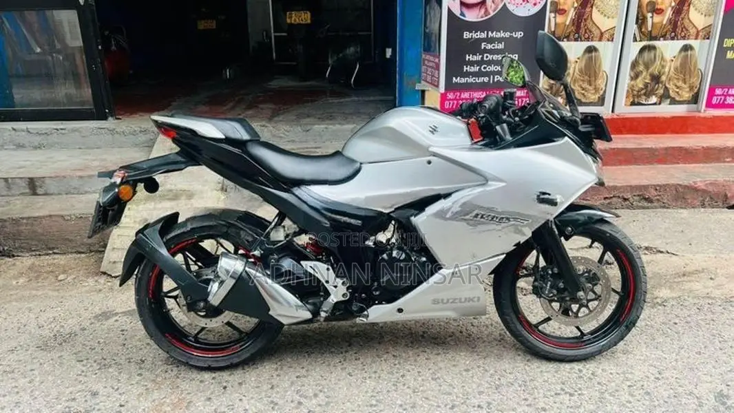 Suzuki Gixxer SF 2020