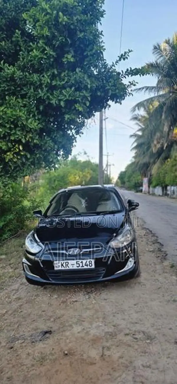 Hyundai Accent 2011