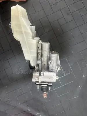Toyota Prius Brake Booster