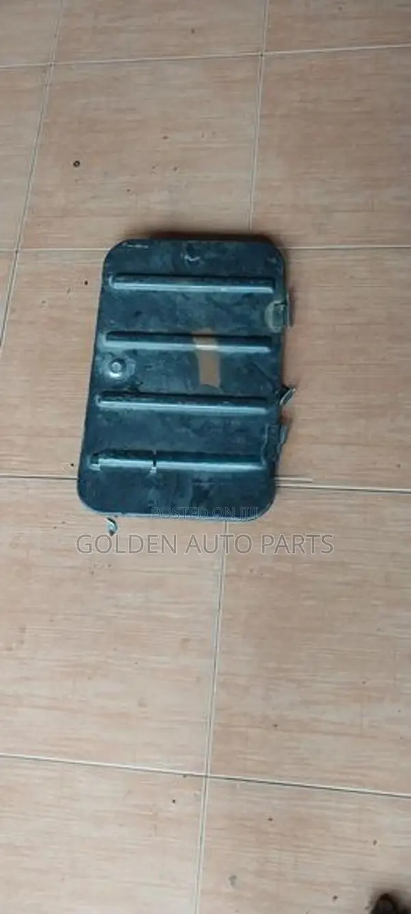 Mitsubishi 4DR5 J54 Jeep Tool Box Door