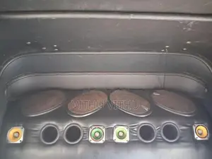 Three Wheel Sound Box