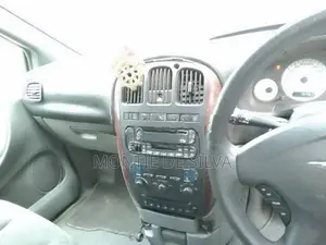 Chrysler Grand Voyager 2004