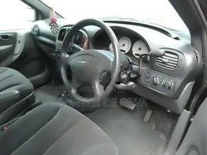 Chrysler Grand Voyager 2004