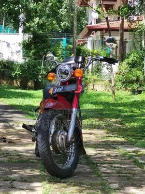 Honda CD 125 2001