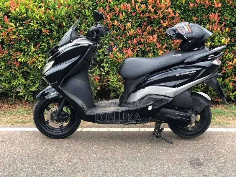 Suzuki Burgman 2020
