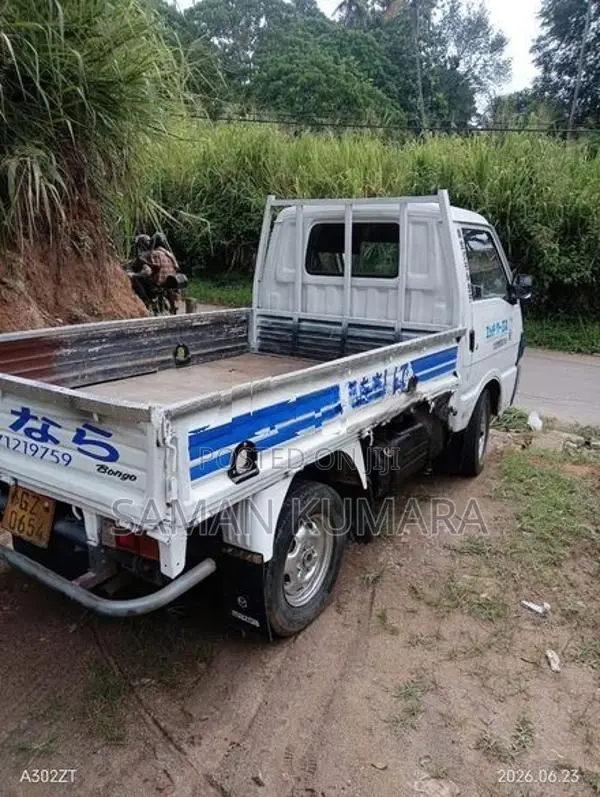 Mazda Bongo 1998
