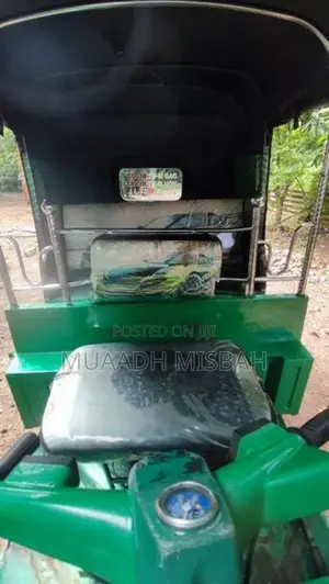Bajaj RE 2008