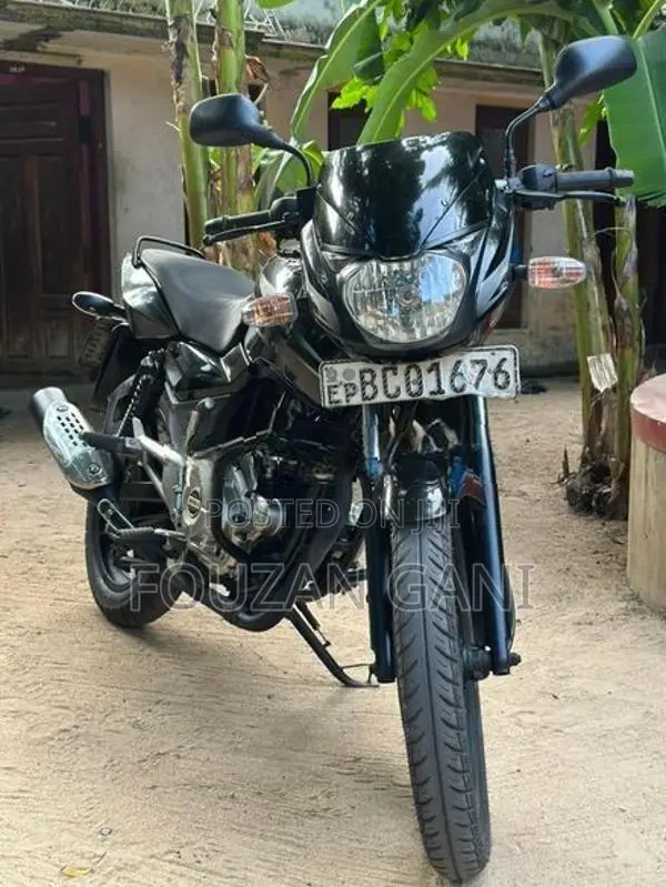 Bajaj Pulsar 150 2016