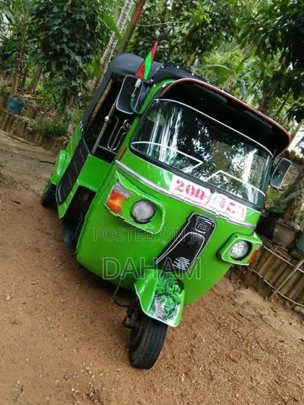 Bajaj RE 1998