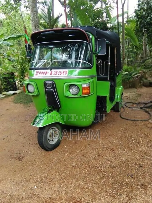 Bajaj RE 1998