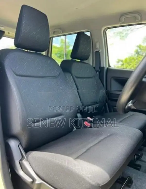 Suzuki Wagon R FX S-5 2025