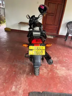 Honda CD 110 2016