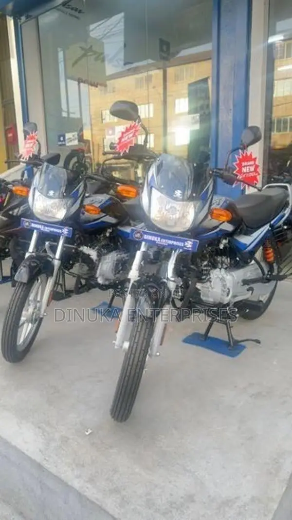 Bajaj CT100 2026