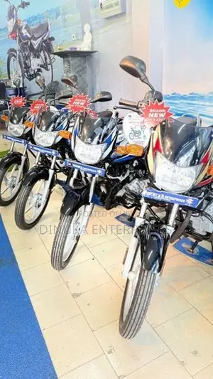 Bajaj CT100 2026