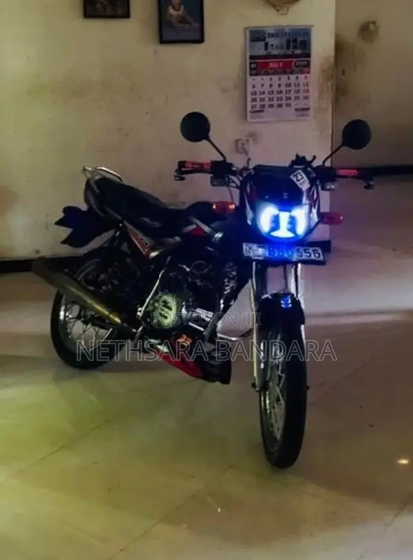 Bajaj CT100 cT 100 2014