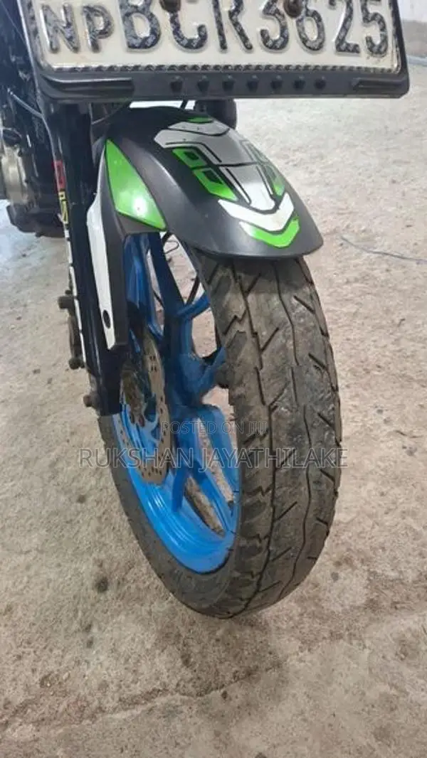 Bajaj Pulsar AS 150 2014