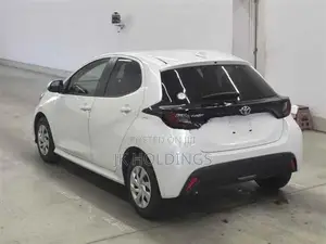 Toyota Yaris X 2024