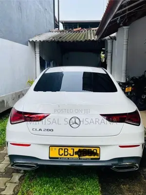 Mercedes Benz CLA 200 2019