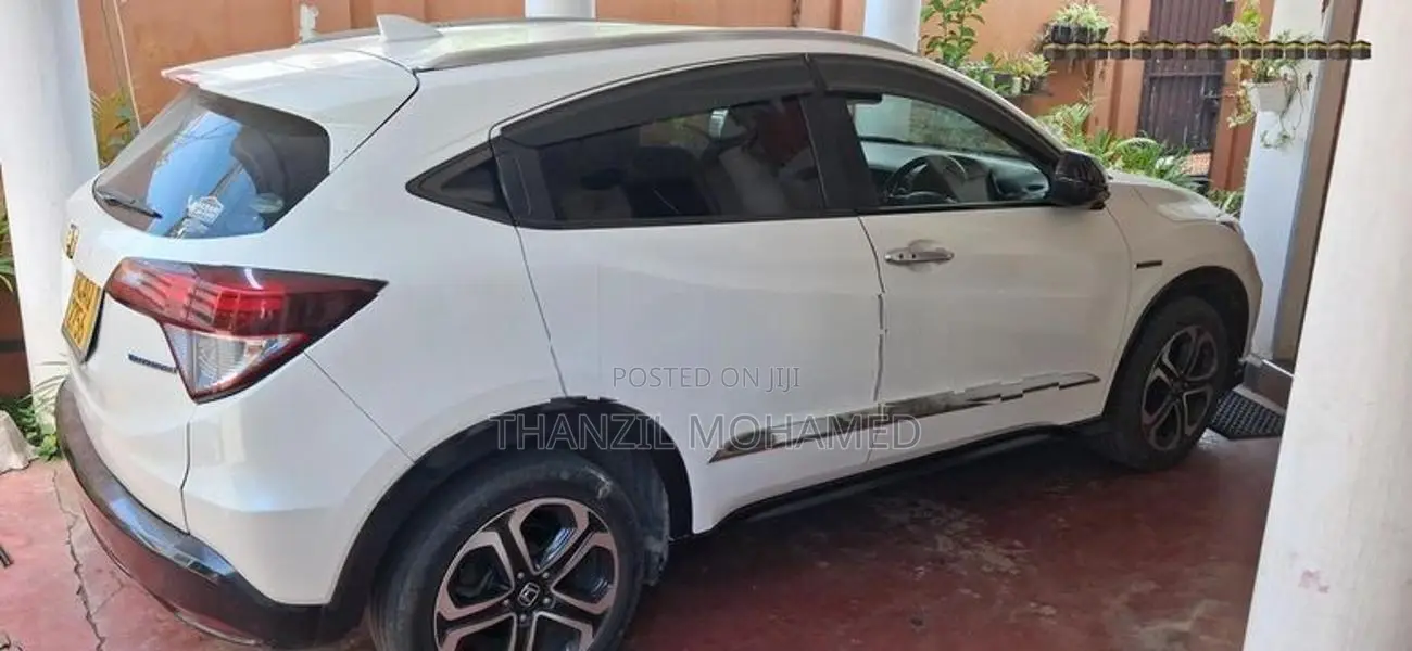 Honda Vezel 2015