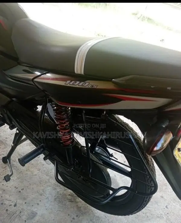 Bajaj Platina 100 ES 2016