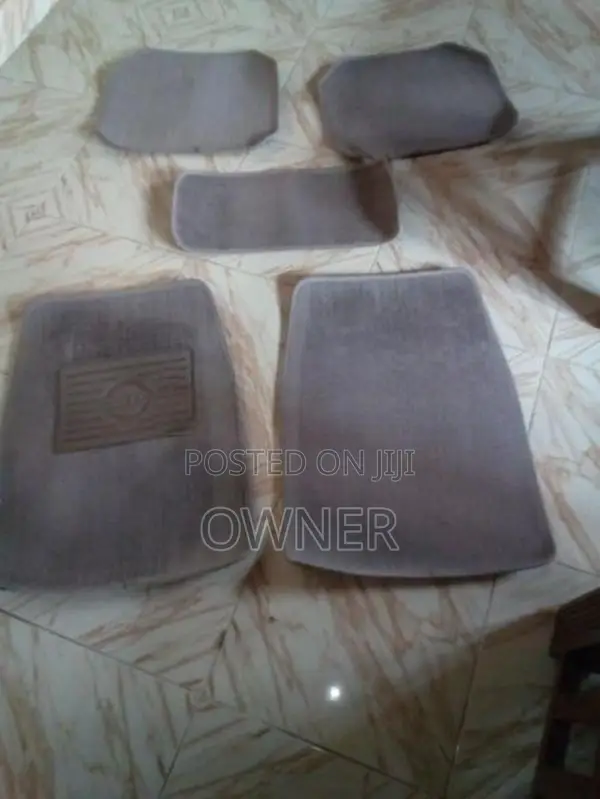 N16 Nissan Carpet Set
