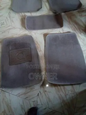 N16 Nissan Carpet Set