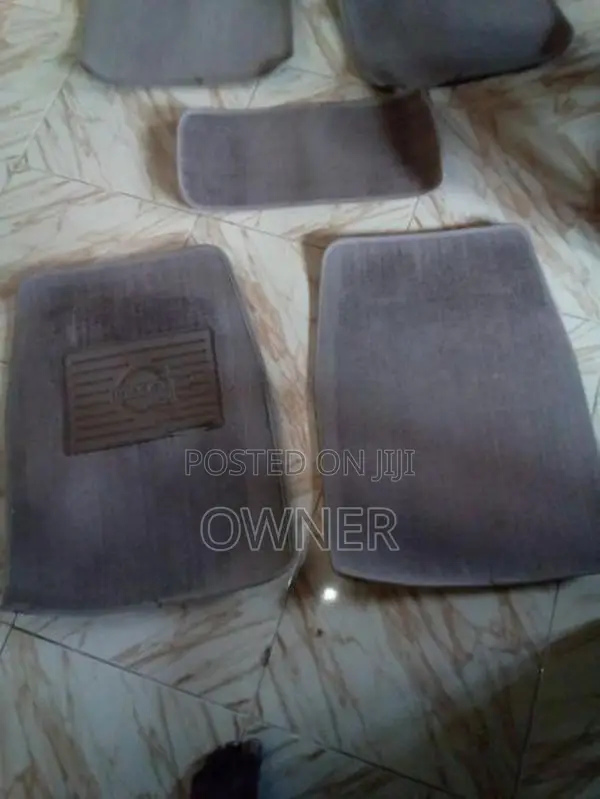 N16 Nissan Carpet Set