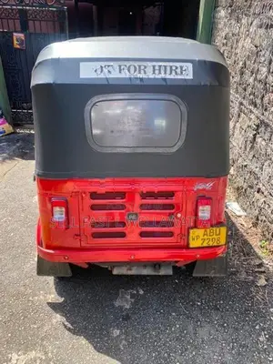 Bajaj RE 2020
