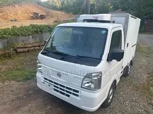 Nissan Clipper Freezer Truck 2025