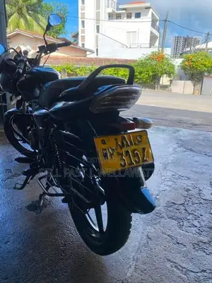 Bajaj Discover 150 2010
