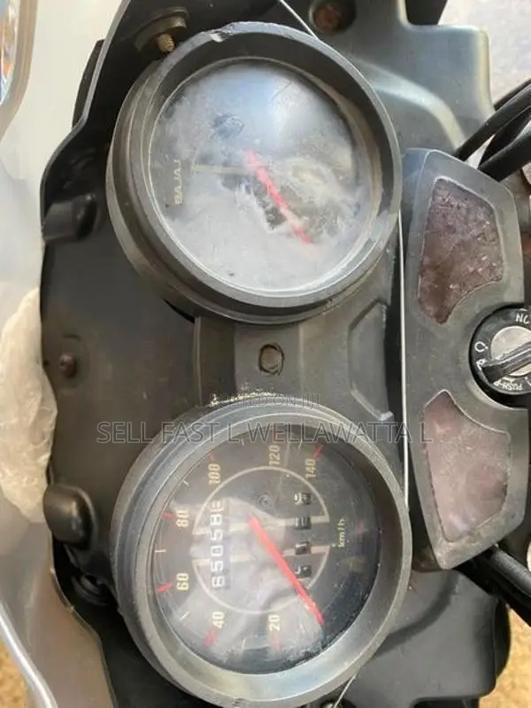 Bajaj Discover 150 2010