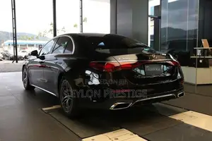 Mercedes Benz E200 2025