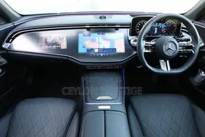 Mercedes Benz E200 2025