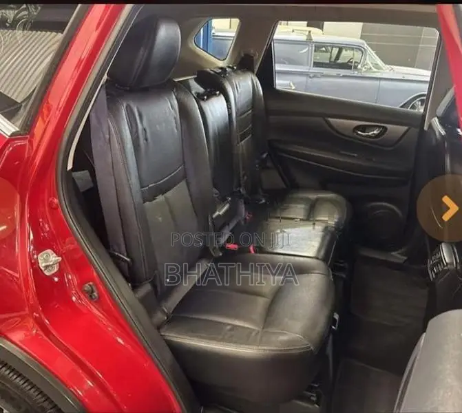 Nissan X-Trail 2015