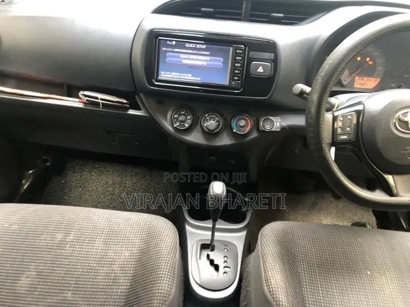 Toyota Vitz 2017