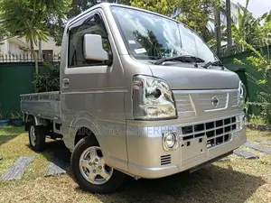 Nissan Clipper NT 100 GX Grade 2023
