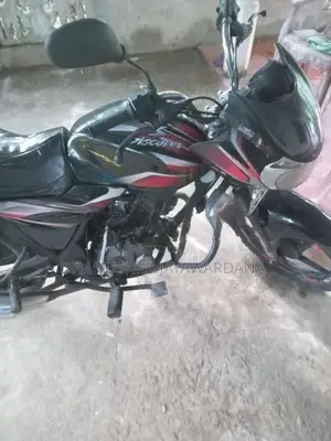 Bajaj Discover 2010