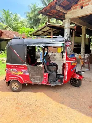 Bajaj RE 2002